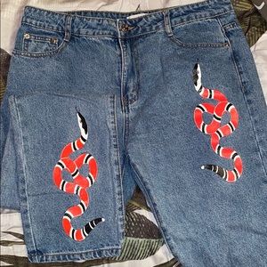 Snake graphic mom jeans